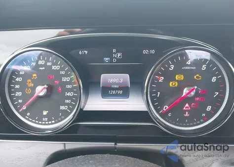 2017 Mercedes-Benz E 300 4Matic из США, поврежденный, VIN WDDZF4KB3HA081096